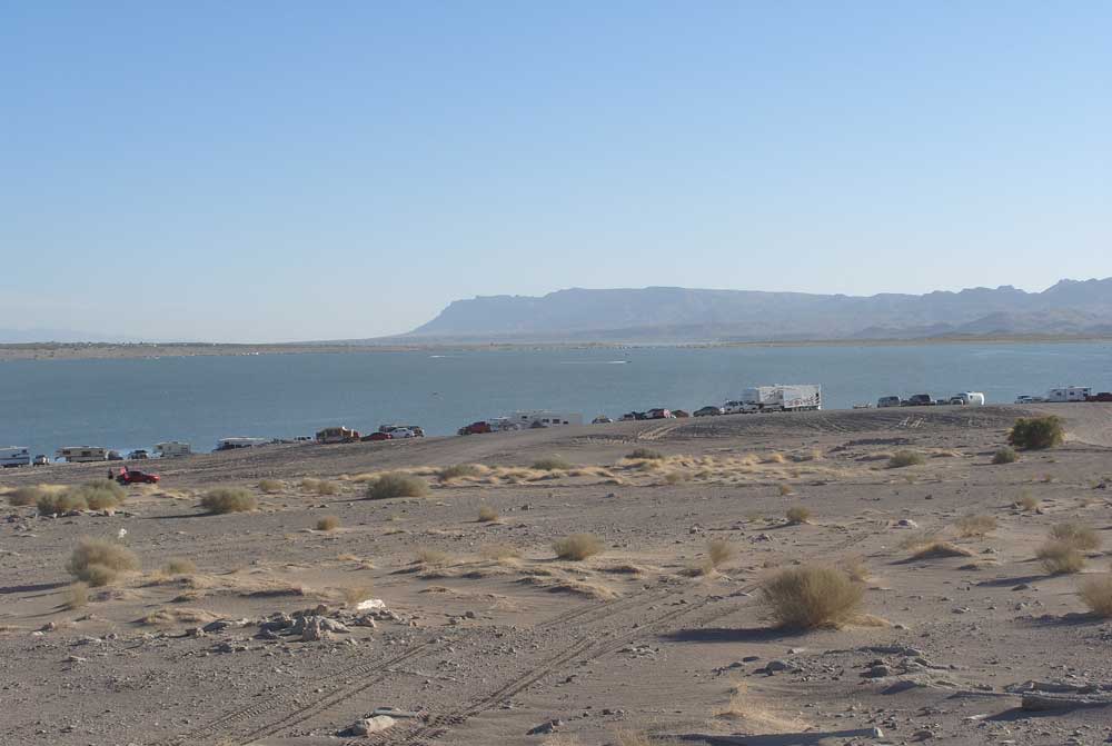 boats out on Elephant Butte Lake